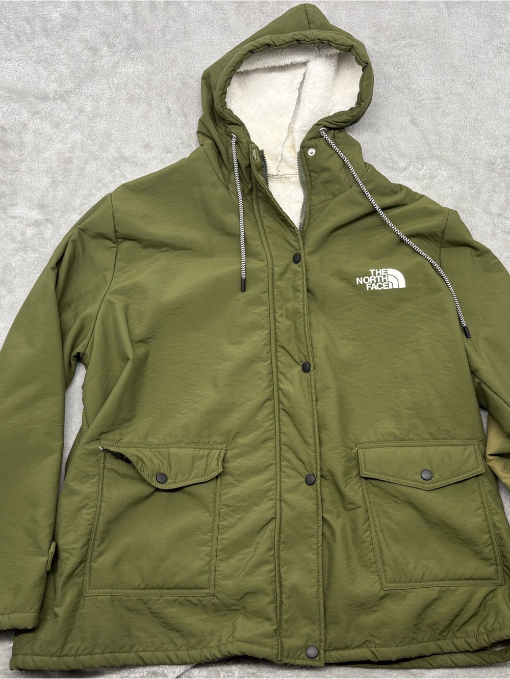The North Face Jacket Plush Fleece Lining Button Snap Hood